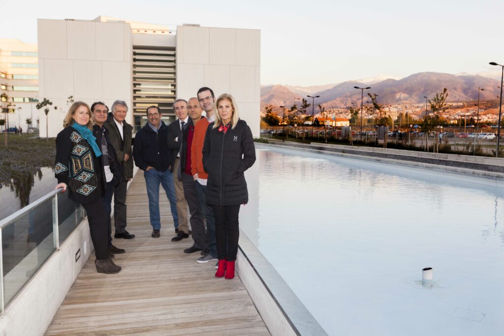 De izquierda a derecha, Teresa Cruz, Ignacio Henares, Javier Sánchez, José María Montero, Lorenzo Arribas, Francisco Javier Bonet, Miguel Carrasco y María José López. / Foto: Charo Valenzuela