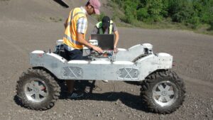Robot de exploración planetaria durante pruebas de movilidad en campo. Pittsburgh, EEUU